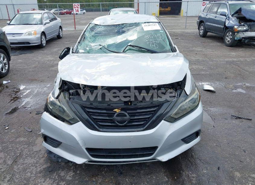 Photo 12 of 2017 Nissan Altima 2.5 S (VIN 1N4AL3AP1HN348595)