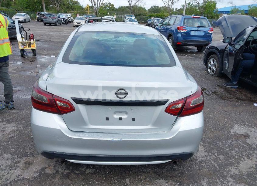 Photo 16 of 2017 Nissan Altima 2.5 S (VIN 1N4AL3AP1HN348595)