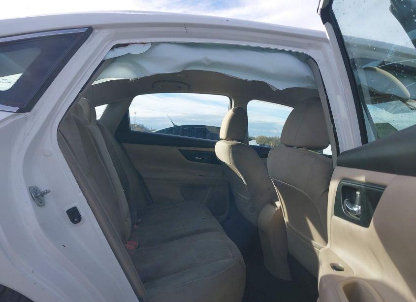 Photo 8 of 2017 Nissan Altima 2.5 S (VIN 1N4AL3AP1HN349066)