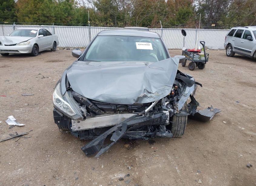 Photo 12 of 2017 Nissan Altima 2.5 S (VIN 1N4AL3AP1HN349262)