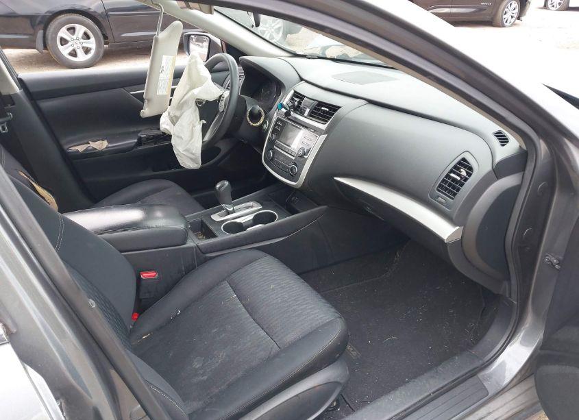Photo 5 of 2017 Nissan Altima 2.5 S (VIN 1N4AL3AP1HN349262)