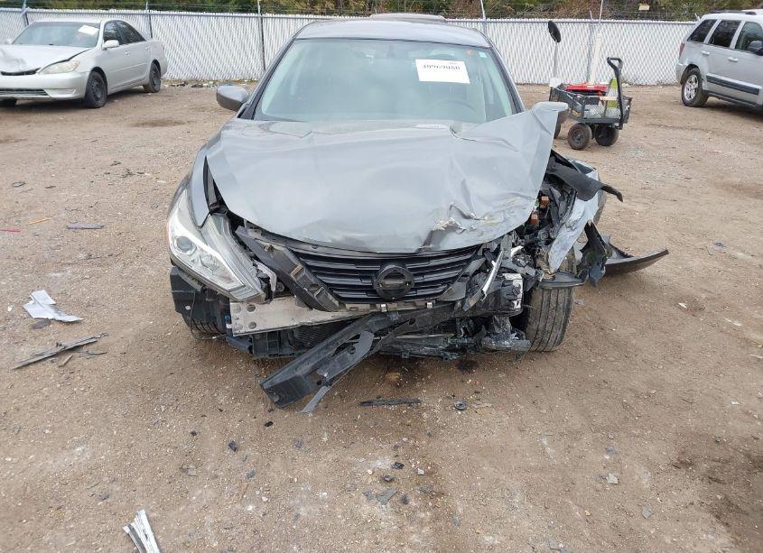 Photo 6 of 2017 Nissan Altima 2.5 S (VIN 1N4AL3AP1HN349262)