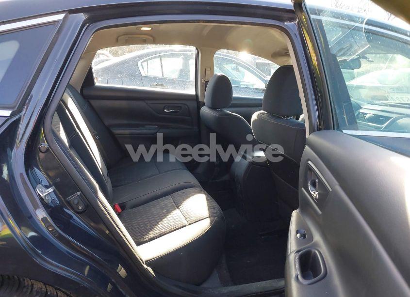 Photo 8 of 2017 Nissan Altima 2.5 S (VIN 1N4AL3AP1HN362853)