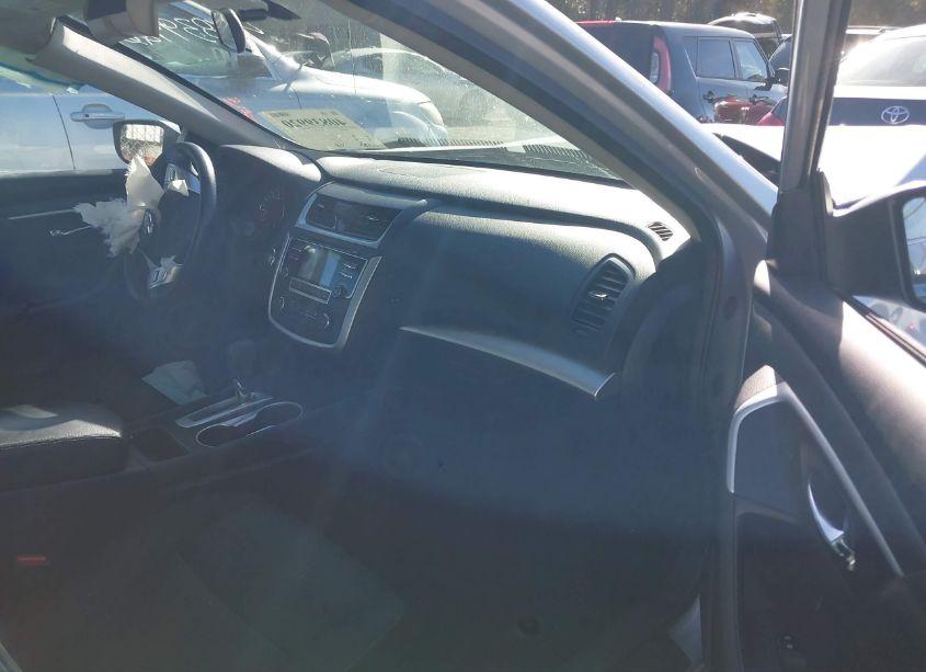 Photo 5 of 2018 Nissan Altima 2.5 S (VIN 1N4AL3AP1JC108125)