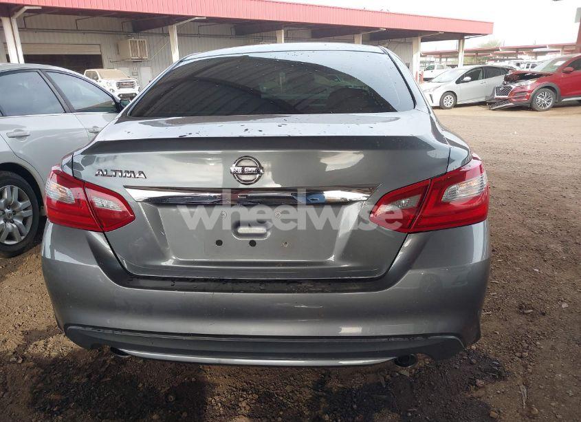 Photo 16 of 2018 Nissan Altima 2.5 S (VIN 1N4AL3AP1JC132991)