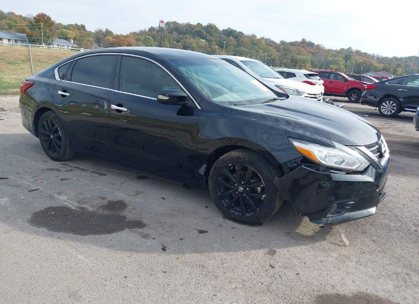 2018 Nissan Altima 2.5 SL (VIN 1N4AL3AP1JC139522) main photo