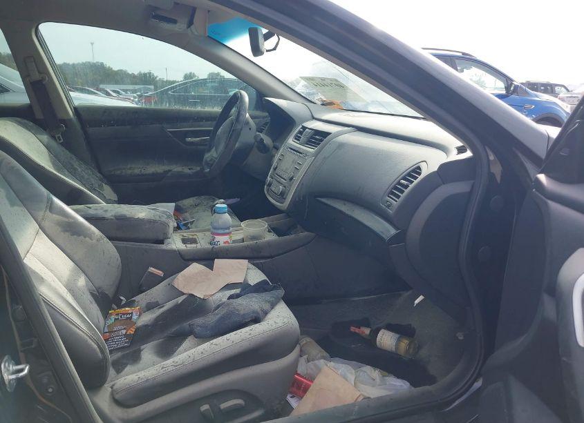 Photo 5 of 2018 Nissan Altima 2.5 SL (VIN 1N4AL3AP1JC139522)