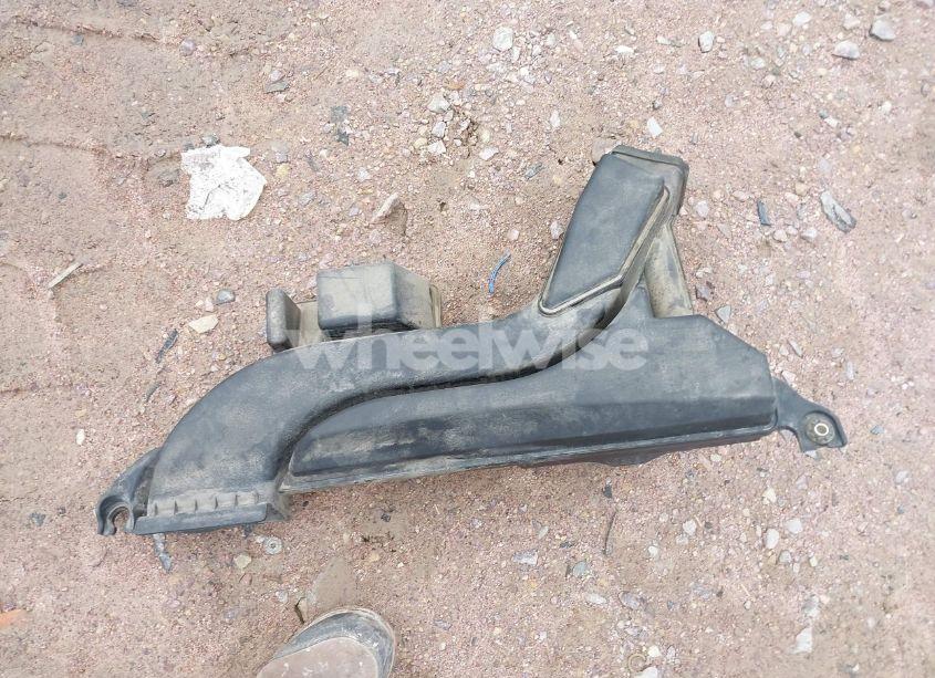 Photo 12 of 2018 Nissan Altima 2.5 S (VIN 1N4AL3AP1JC139617)