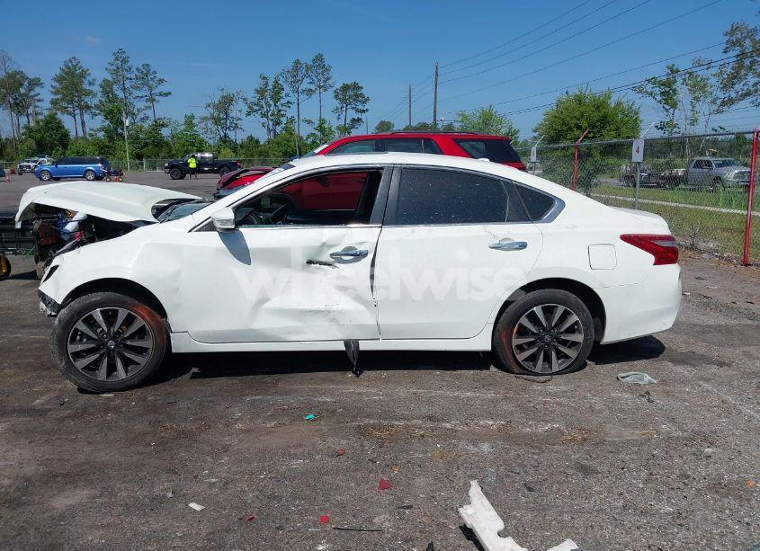 Photo 14 of 2018 Nissan Altima 2.5 SV (VIN 1N4AL3AP1JC146521)