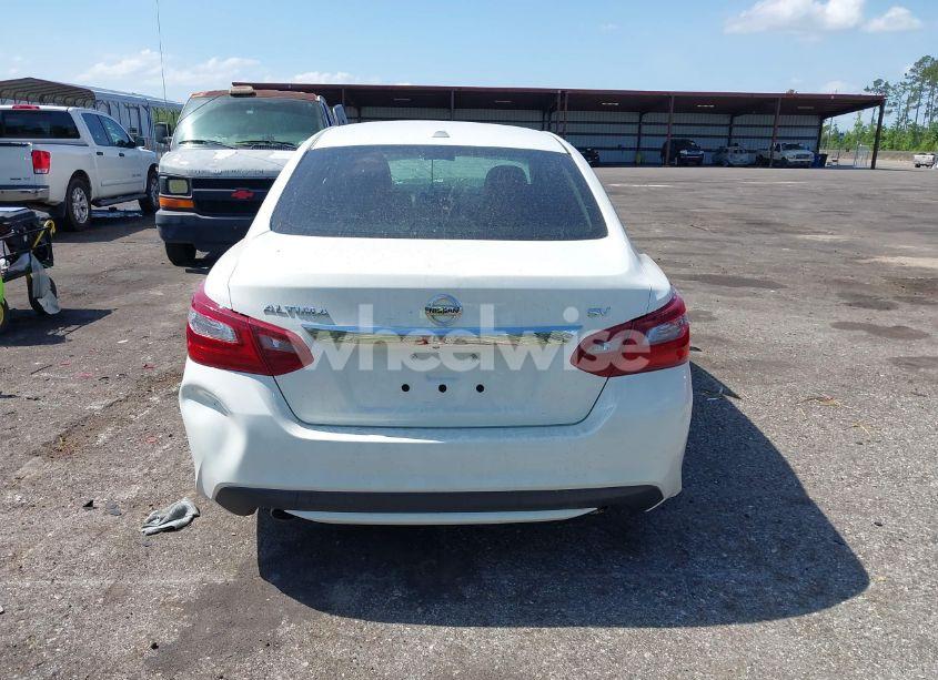Photo 16 of 2018 Nissan Altima 2.5 SV (VIN 1N4AL3AP1JC146521)