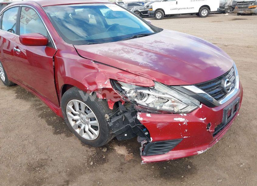 Photo 6 of 2018 Nissan Altima 2.5 S (VIN 1N4AL3AP1JC147264)