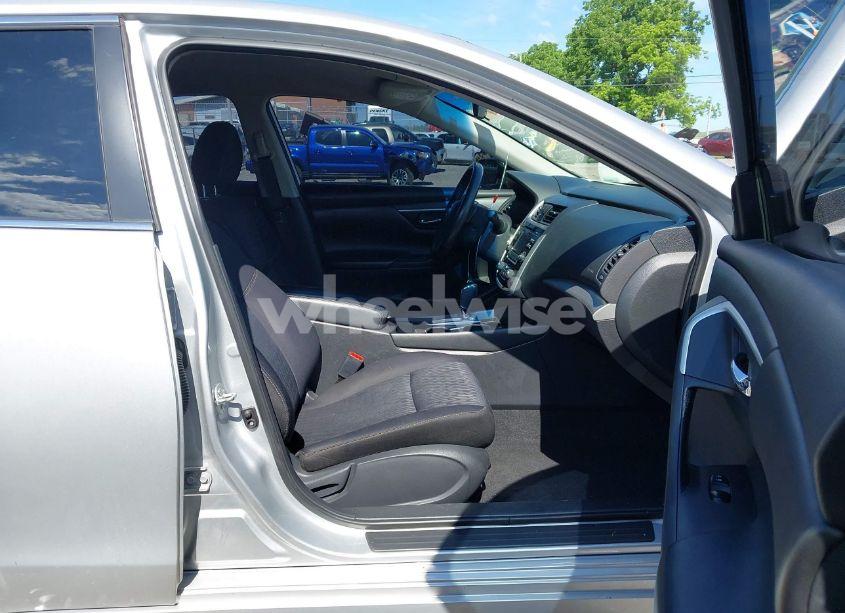 Photo 5 of 2018 Nissan Altima 2.5 SV (VIN 1N4AL3AP1JC171290)