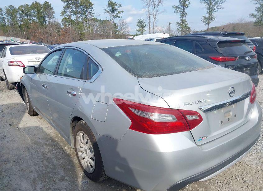 Photo 14 of 2018 Nissan Altima 2.5 S (VIN 1N4AL3AP1JC177350)