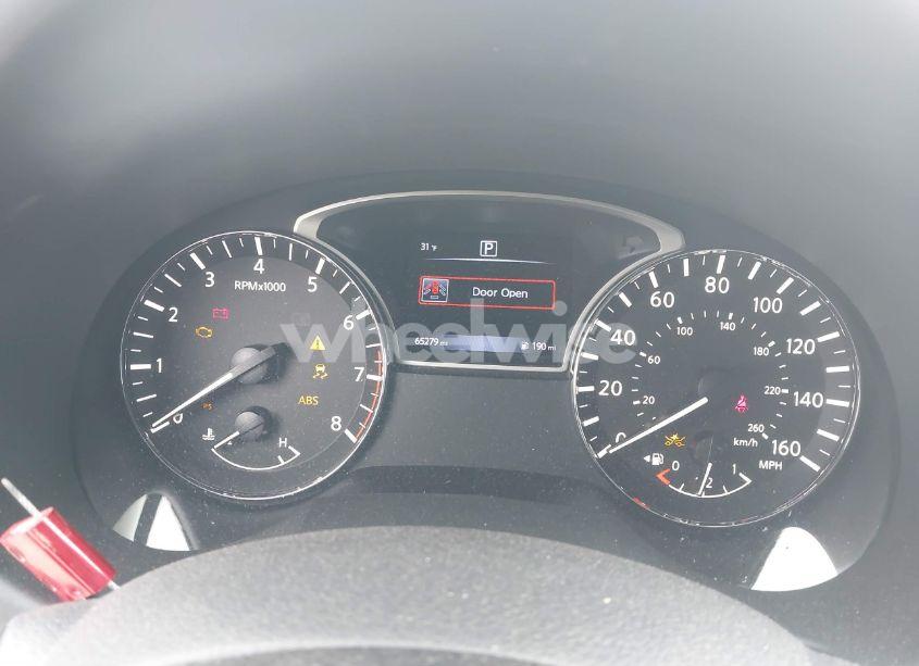 Photo 7 of 2018 Nissan Altima 2.5 SR (VIN 1N4AL3AP1JC178238)