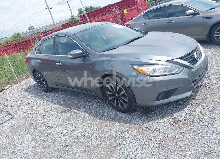 2018 Nissan Altima 2.5 SL (VIN 1N4AL3AP1JC202957) main photo