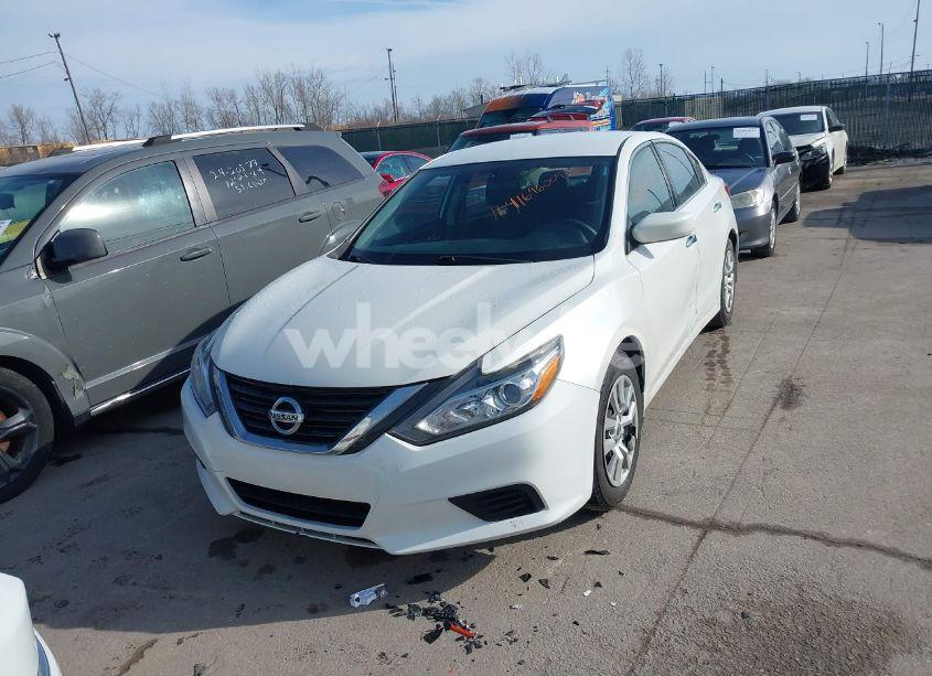 Photo 12 of 2018 Nissan Altima 2.5 S (VIN 1N4AL3AP1JC225641)