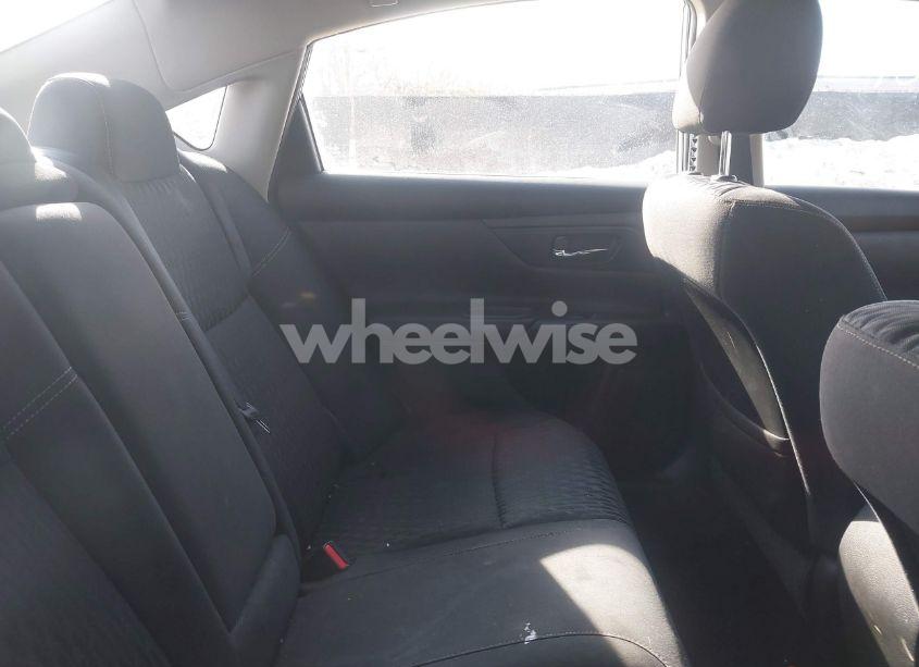 Photo 8 of 2018 Nissan Altima 2.5 S (VIN 1N4AL3AP1JC225641)