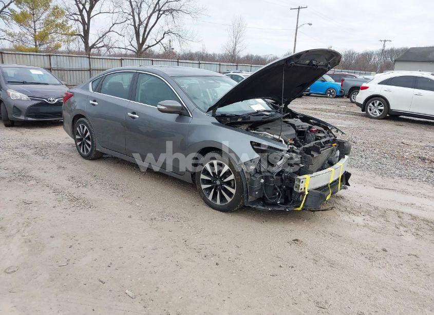 2018 Nissan Altima 2.5 SL (VIN 1N4AL3AP1JC245971) main photo