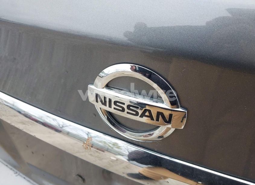 Photo 21 of 2018 Nissan Altima 2.5 SL (VIN 1N4AL3AP1JC245971)