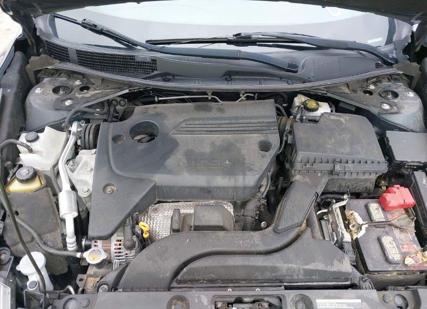 Photo 10 of 2018 Nissan Altima 2.5 S (VIN 1N4AL3AP1JC249714)