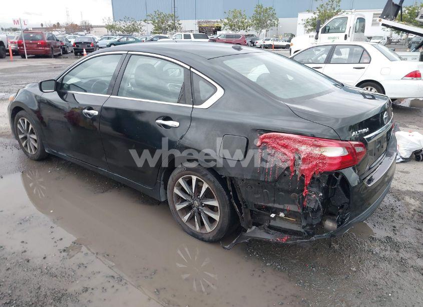 Photo 3 of 2018 Nissan Altima 2.5 SV (VIN 1N4AL3AP1JC259692)