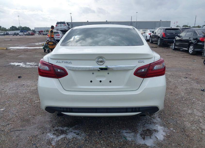 Photo 16 of 2018 Nissan Altima 2.5 SR (VIN 1N4AL3AP1JC279733)