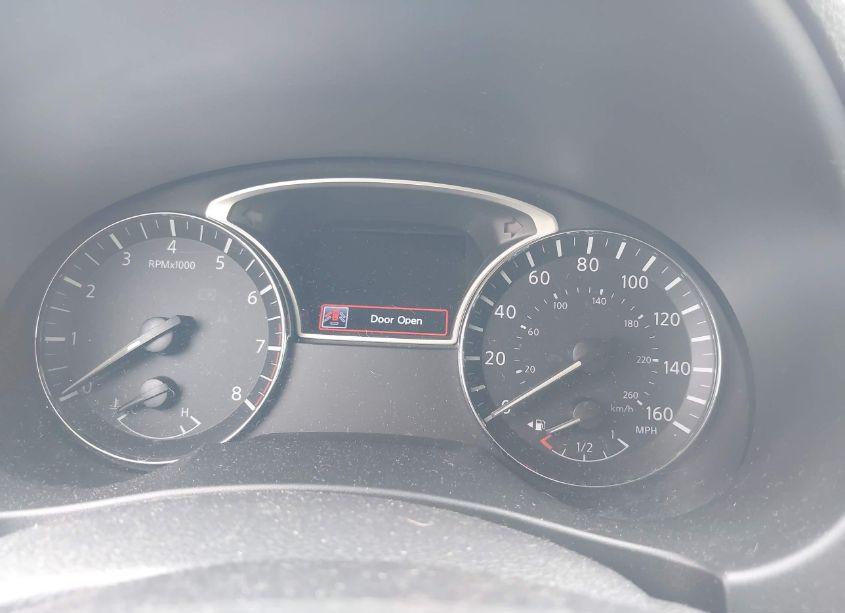 Photo 7 of 2018 Nissan Altima 2.5 SR (VIN 1N4AL3AP1JC279733)