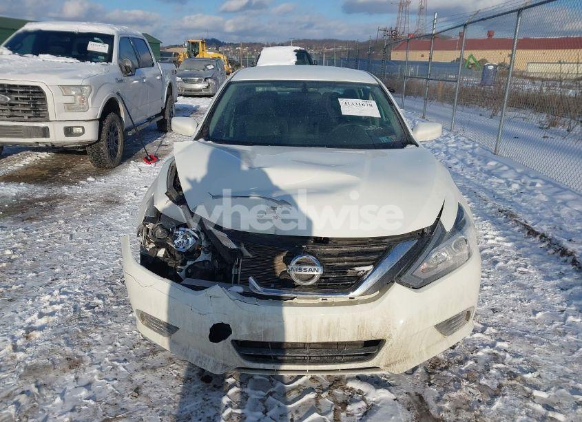 Photo 13 of 2018 Nissan Altima 2.5 S (VIN 1N4AL3AP1JC281448)