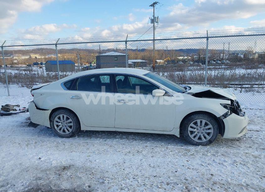 Photo 14 of 2018 Nissan Altima 2.5 S (VIN 1N4AL3AP1JC281448)