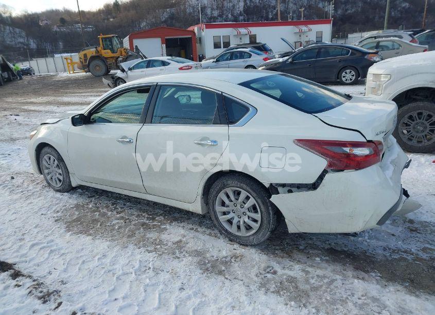 Photo 15 of 2018 Nissan Altima 2.5 S (VIN 1N4AL3AP1JC281448)