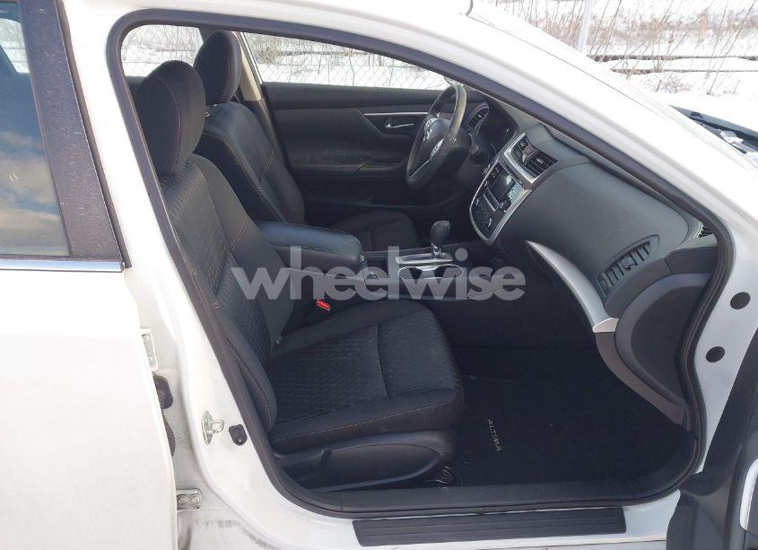 Photo 5 of 2018 Nissan Altima 2.5 S (VIN 1N4AL3AP1JC281448)