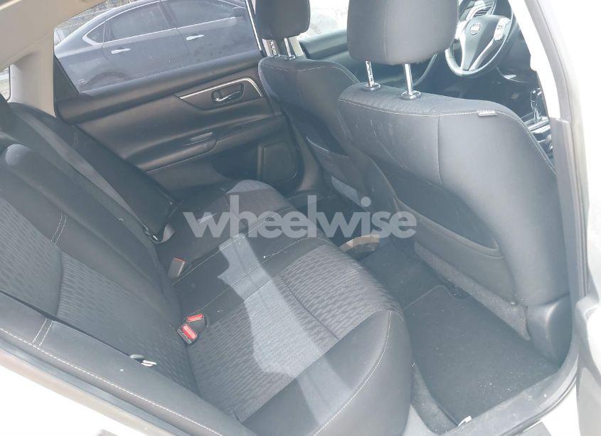 Photo 8 of 2018 Nissan Altima 2.5 SV (VIN 1N4AL3AP1JC283393)