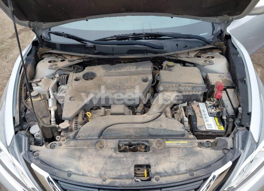 Photo 10 of 2018 Nissan Altima 2.5 S (VIN 1N4AL3AP1JC294667)