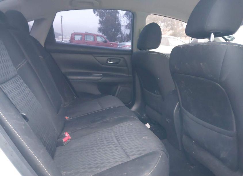 Photo 8 of 2018 Nissan Altima 2.5 S (VIN 1N4AL3AP1JC476742)