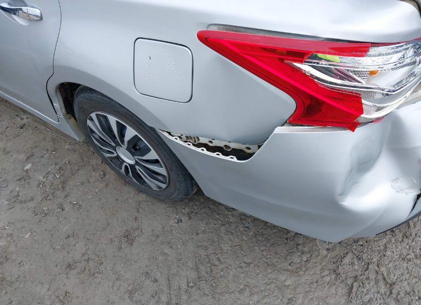 Photo 11 of 2013 Nissan Altima 2.5 S (VIN 1N4AL3AP2DC106081)