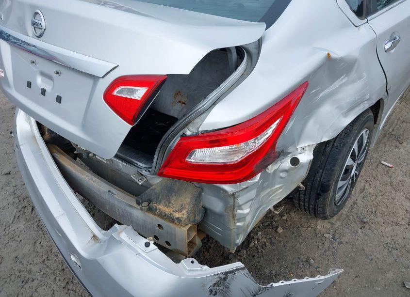 Photo 13 of 2013 Nissan Altima 2.5 S (VIN 1N4AL3AP2DC106081)