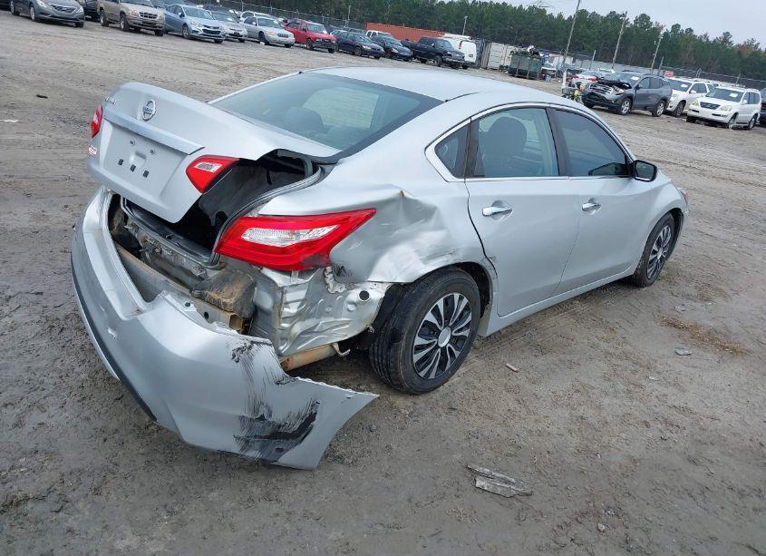 Photo 4 of 2013 Nissan Altima 2.5 S (VIN 1N4AL3AP2DC106081)