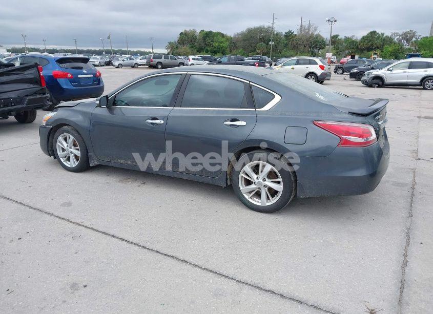 Photo 3 of 2013 Nissan Altima 2.5 SL (VIN 1N4AL3AP2DC124466)
