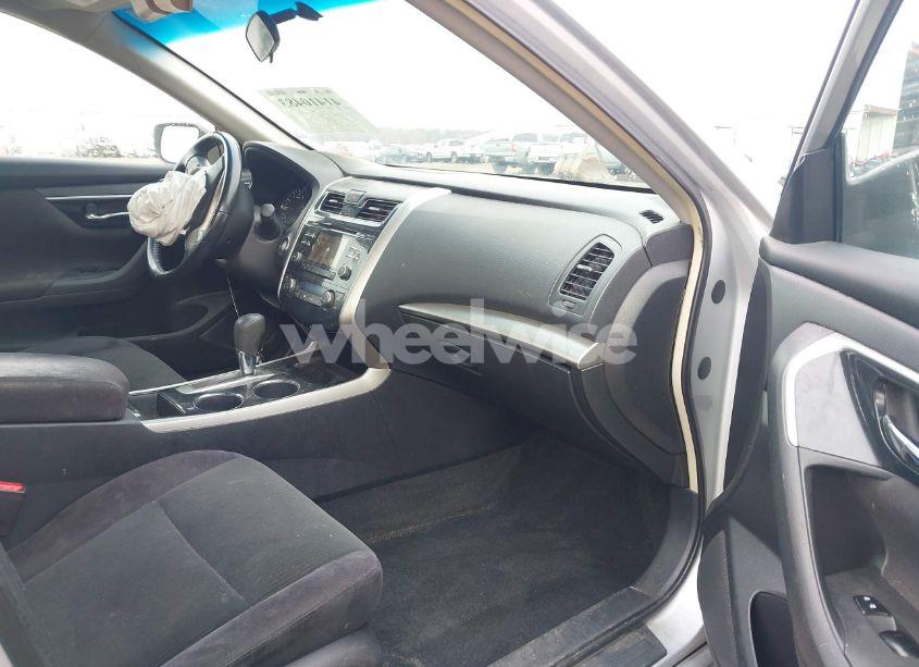 Photo 5 of 2013 Nissan Altima 2.5 SV (VIN 1N4AL3AP2DC135645)