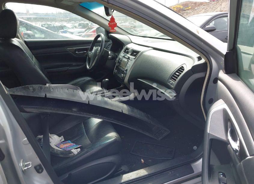 Photo 5 of 2013 Nissan Altima 2.5 SL (VIN 1N4AL3AP2DC135919)