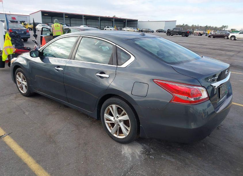 Photo 3 of 2013 Nissan Altima 2.5 SV (VIN 1N4AL3AP2DC151876)