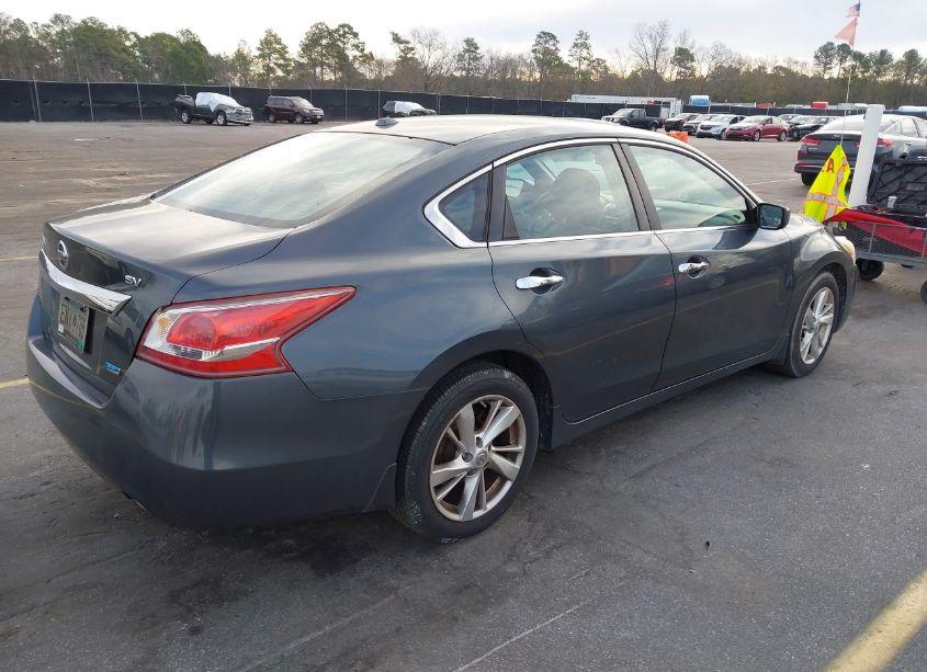 Photo 4 of 2013 Nissan Altima 2.5 SV (VIN 1N4AL3AP2DC151876)