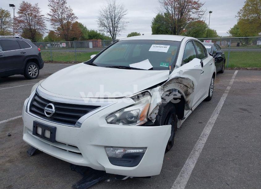 Photo 2 of 2013 Nissan Altima 2.5 S (VIN 1N4AL3AP2DC154177)