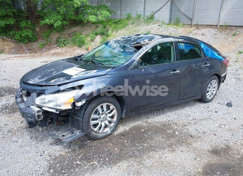 Photo 2 of 2013 Nissan Altima 2.5 S (VIN 1N4AL3AP2DC161016)
