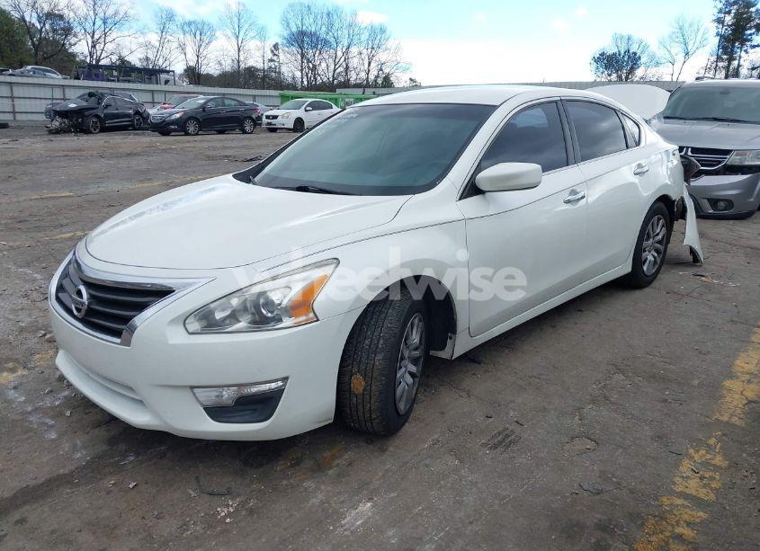 Photo 2 of 2013 Nissan Altima 2.5 S (VIN 1N4AL3AP2DC165891)