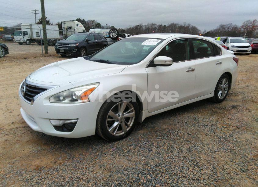 Photo 2 of 2013 Nissan Altima 2.5 SL (VIN 1N4AL3AP2DC171559)