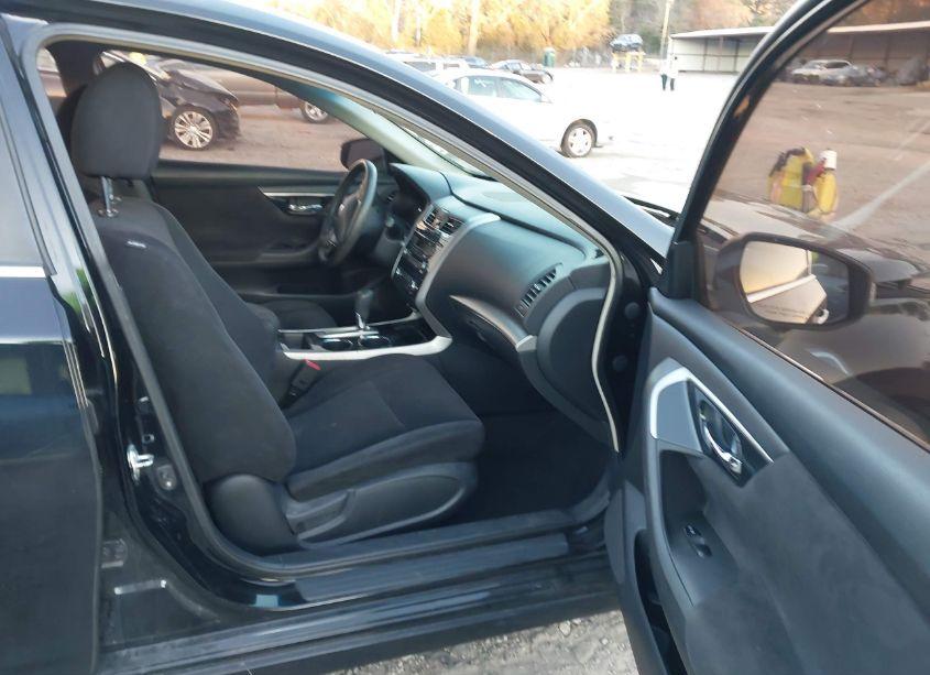 Photo 5 of 2013 Nissan Altima 2.5 S (VIN 1N4AL3AP2DC173389)