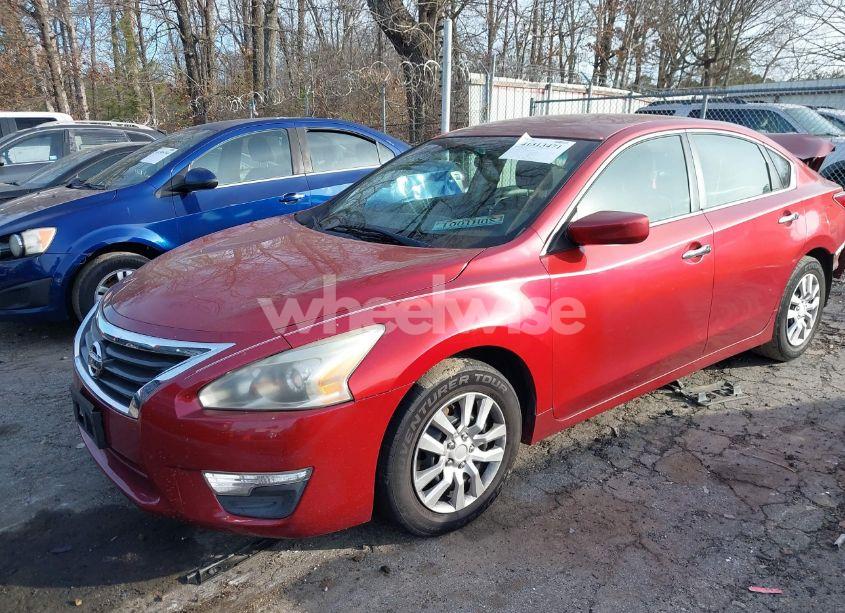 Photo 2 of 2013 Nissan Altima 2.5 S (VIN 1N4AL3AP2DC189317)