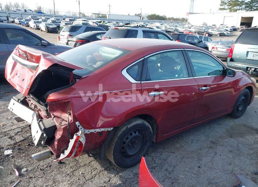 Photo 4 of 2013 Nissan Altima 2.5 S (VIN 1N4AL3AP2DC189317)