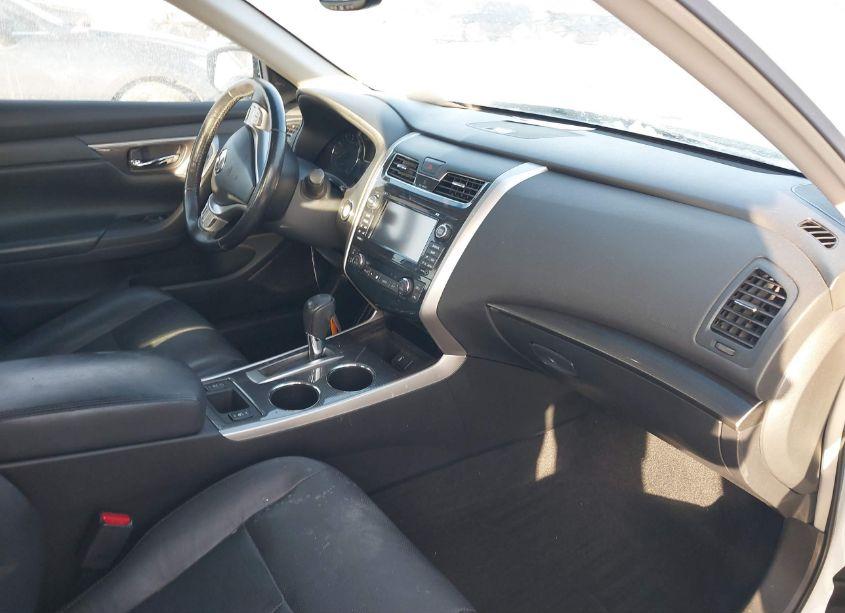 Photo 5 of 2013 Nissan Altima 2.5 SL (VIN 1N4AL3AP2DC193853)